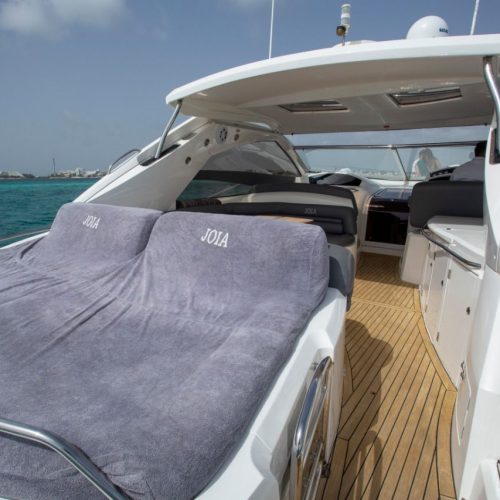 53' Sunseeker Portofino Luxury Yacht 18