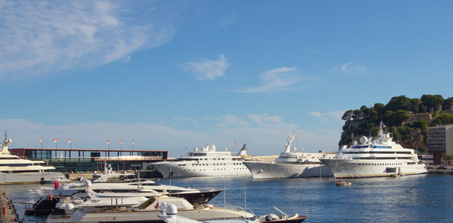 Plan for a Luxury Trip with Yacht Charter Cancun